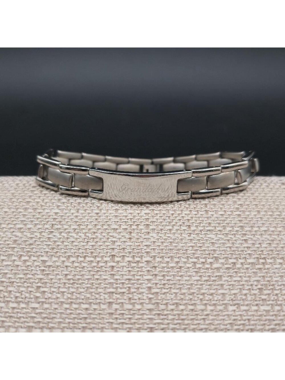 8.5 Inch Titanium Granddad Inscribed Link Bracelet A7735